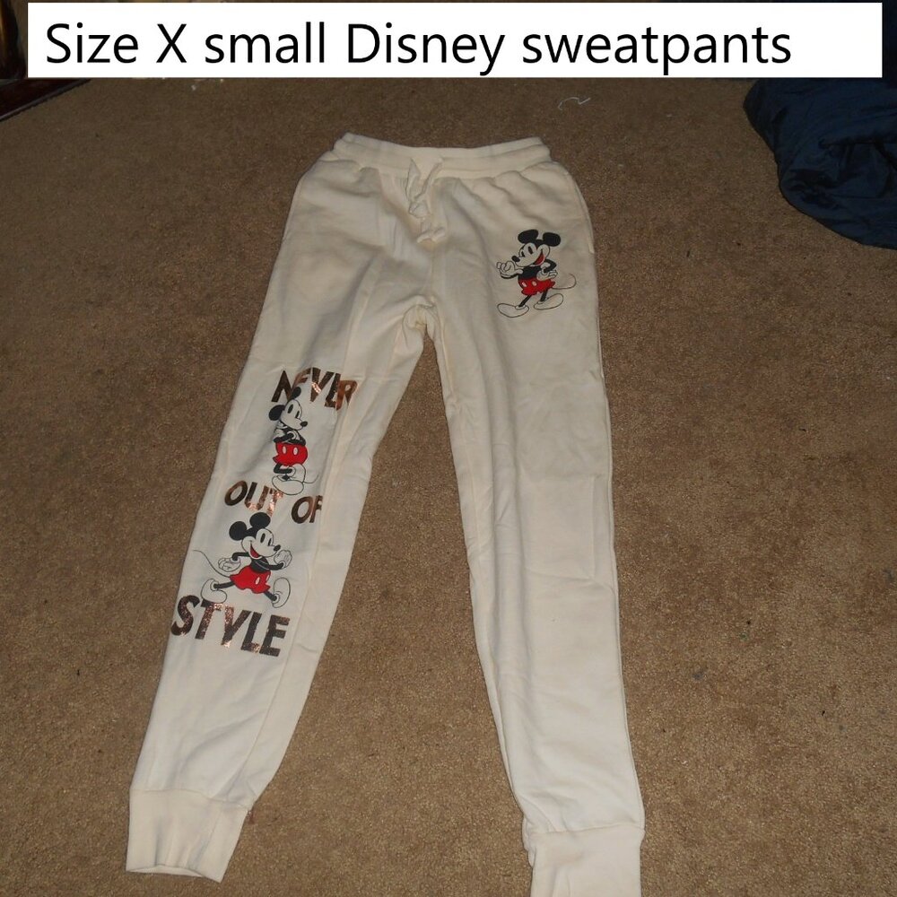 ladys plush white sweat type Disney pants
